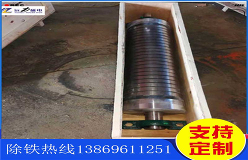 濕式強(qiáng)磁磁選機(jī)，遼寧濕式強(qiáng)磁磁選機(jī)_釩鈦鐵礦遼寧濕式強(qiáng)磁磁選機(jī)型號(hào)參數(shù)及磁場(chǎng)強(qiáng)度